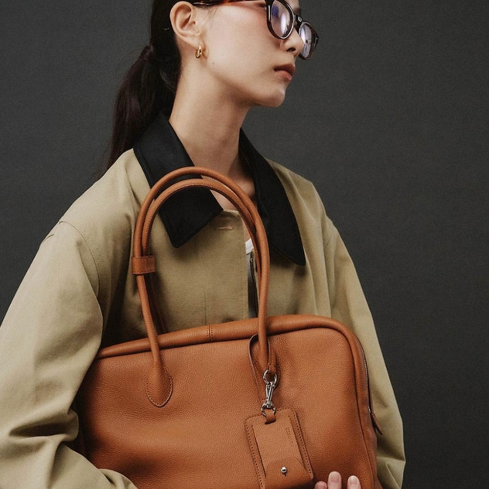 SOLD VETIVER Tan Leather Tote Bag